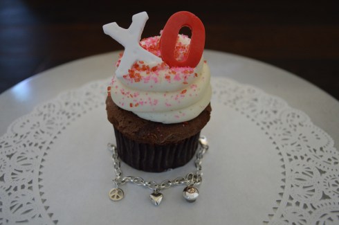 Peace, LOVE and Valentine Cupcakes